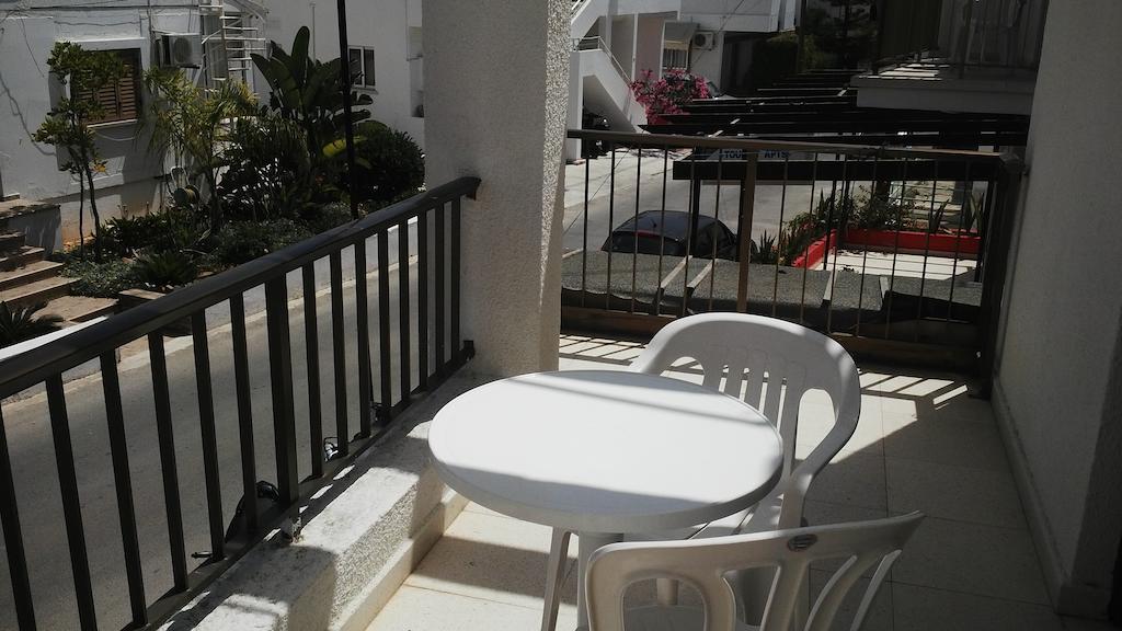 Milounapa Ayia Napa Exterior photo