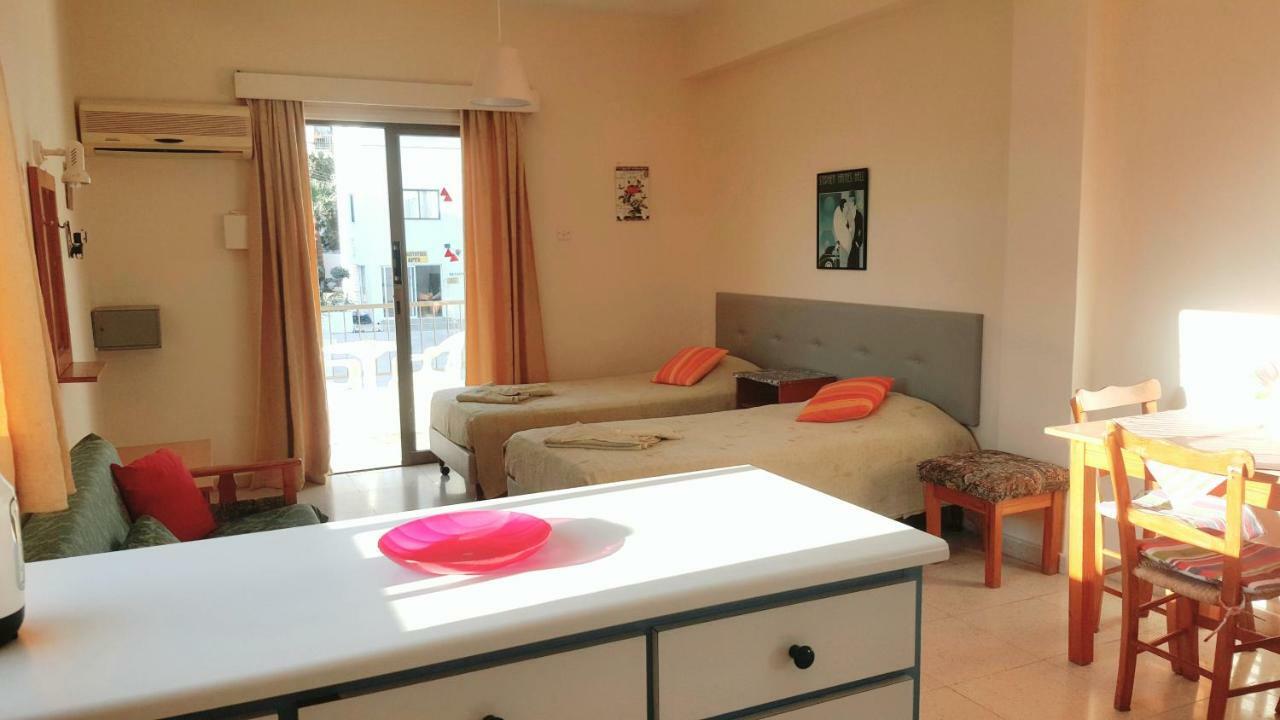Milounapa Ayia Napa Exterior photo